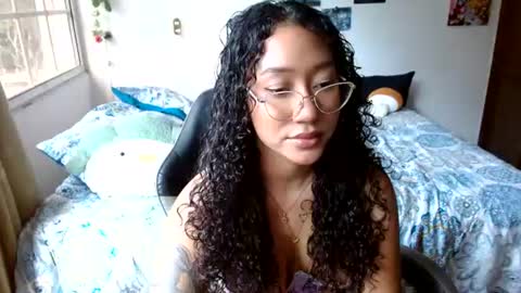 Snapshot of clitia_xx chatting on July 2026 08:37:01 PM Clitia online show from July 2026 08:37:01 PM
