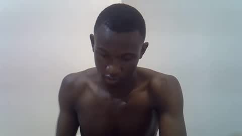 Snapshot of clive_damian chatting on April 2026 05:30:01 PM clive_damian online show from April 2026 05:30:01 PM
