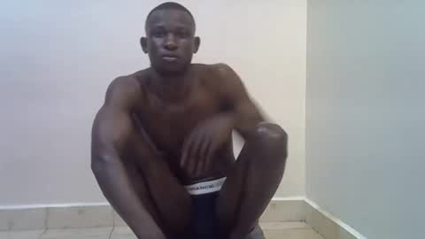 Snapshot of clive_damian chatting on May 2026 01:37:02 PM clive_damian online show from May 2026 01:37:02 PM