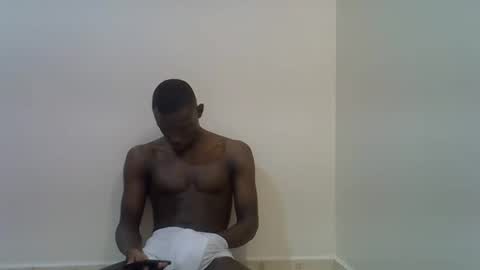 Snapshot of clive_damian chatting on May 2026 09:37:01 AM clive_damian online show from May 2026 09:37:01 AM