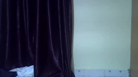 Snapshot of clive_damian chatting on June 2026 07:54:02 AM clive_damian online show from June 2026 07:54:02 AM