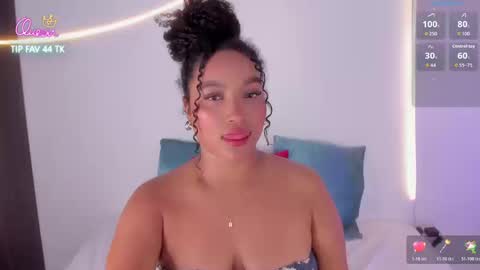 Snapshot of cloe_25 chatting on February 2026 10:39:01 PM cloe_25 online show from February 2026 10:39:01 PM