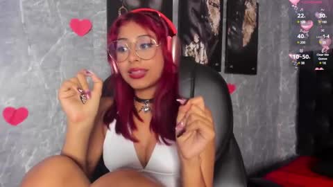 Cloe online show from February 2025 06:04:02 PM