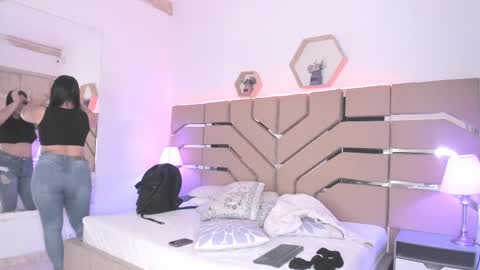 Snapshot of cloe_cifuentes chatting on March 2025 11:39:02 AM Cloe Online de 600 a 1400 online show from March 2025 11:39:02 AM