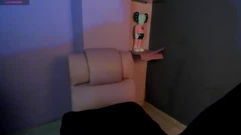  CLOE  online show from February 2025 08:10:01 PM