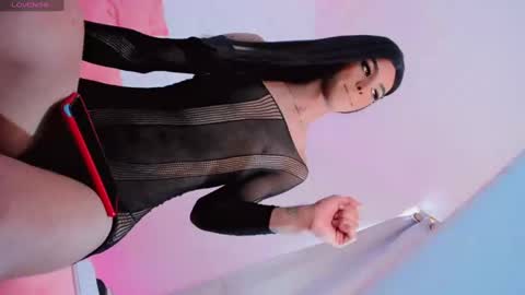 Snapshot of cloe_reminton_ chatting on February 2025 01:16:02 PM CLOE REMINTON online show from February 2025 01:16:02 PM