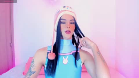 Snapshot of cloe_reminton_ chatting on February 2025 05:26:01 AM CLOE REMINTON online show from February 2025 05:26:01 AM