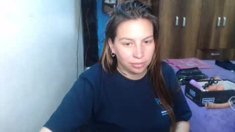 cloepregnant25 online show from March 2026 08:32:01 PM