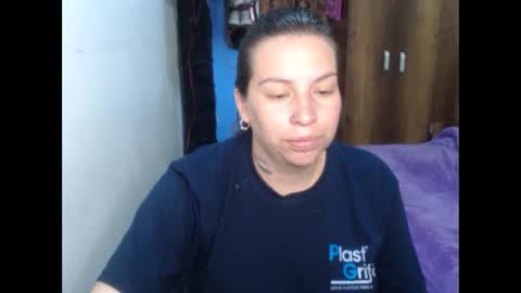 cloepregnant25 online show from April 2026 01:25:02 PM