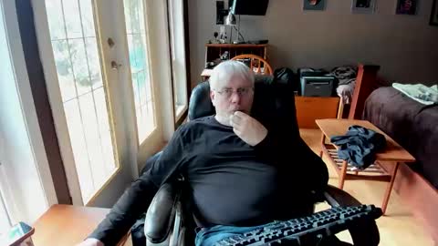 Snapshot of cloudalert62 chatting on November 2025 06:57:01 PM cloudalert62 online show from November 2025 06:57:01 PM