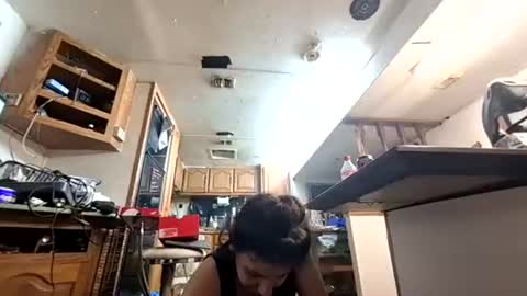 Snapshot of cloudybxtch69 chatting on February 2026 01:21:01 AM cloudybxtch69 online show from February 2026 01:21:01 AM