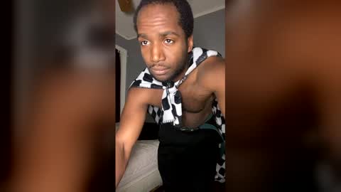 Snapshot of clouvo chatting on January 2026 05:55:01 AM clouvo online show from January 2026 05:55:01 AM