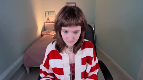  Clover  follow me  online show from December 2024 02:19:02 PM