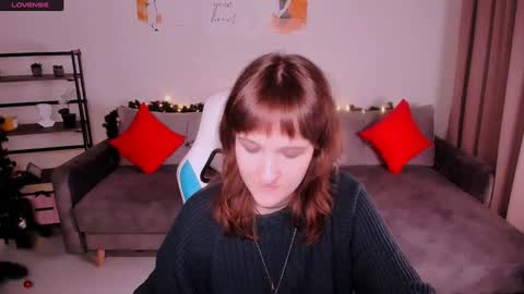  Clover  follow me  online show from January 2025 06:57:02 PM