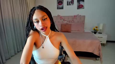 emely dolce online show from January 2025 05:35:01 AM