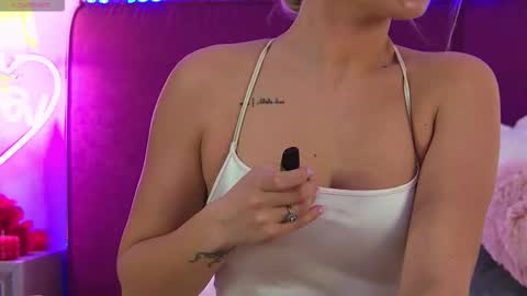 Marina online show from February 2026 09:38:01 PM