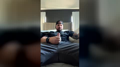 clyd887030 online show from January 2026 11:41:02 PM