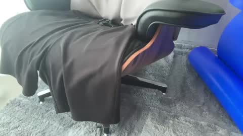 Snapshot of cockerspaniard81 chatting on July 2026 03:05:01 PM cockerspaniard81 online show from July 2026 03:05:01 PM