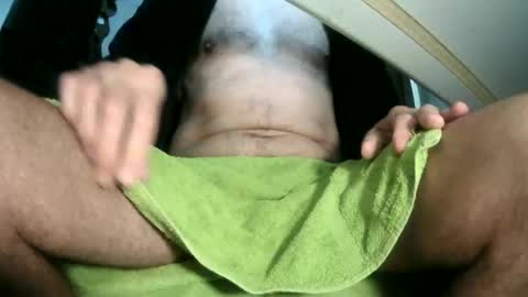 Snapshot of cockneegeezer chatting on January 2025 06:56:01 AM Ask me  online show from January 2025 06:56:01 AM