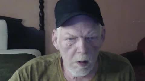 Snapshot of cockreadynow4u chatting on May 2026 05:26:01 AM cockreadynow4u online show from May 2026 05:26:01 AM