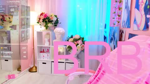 Mia online show from February 2025 02:28:02 AM