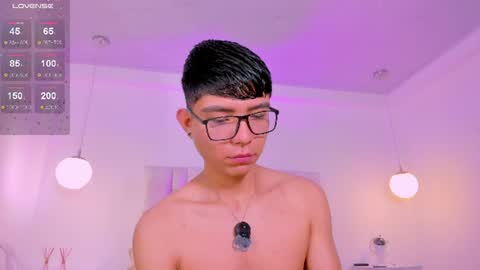 Snapshot of codytwink_ chatting on June 2026 12:35:01 PM Cody online show from June 2026 12:35:01 PM