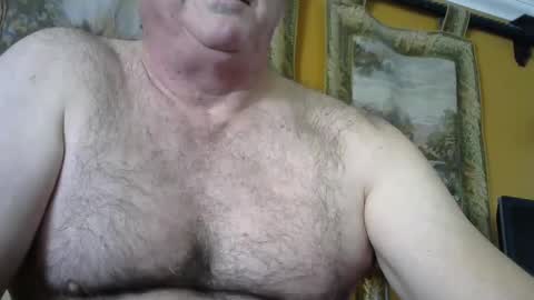 coffee90028 online show from December 2024 05:37:01 PM