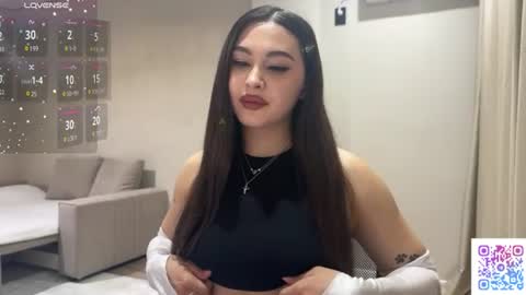 Snapshot of coffee_wihtout_milk chatting on June 2026 11:46:01 PM Yumi online show from June 2026 11:46:01 PM