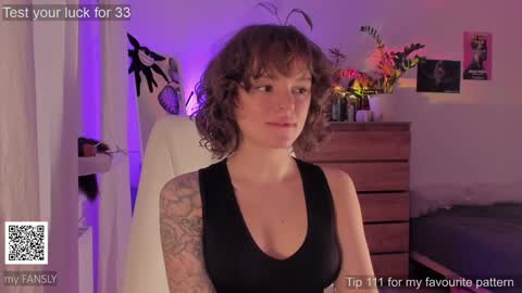 Olivia online show from December 2024 10:11:02 PM