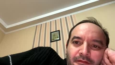 colambus83 online show from May 2026 04:33:01 PM