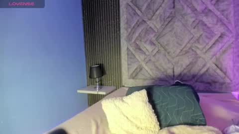 Naya online show from April 2026 11:45:02 AM