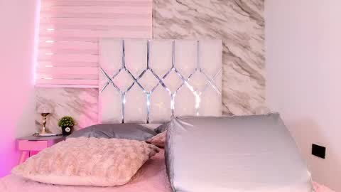 colett online show from April 2026 11:53:01 AM