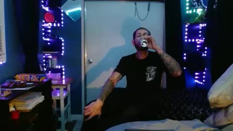 colevan2390 online show from January 2026 06:59:02 AM