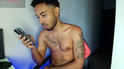 Snapshot of colinlatinbrown chatting on February 2026 12:45:01 PM IG online show from February 2026 12:45:01 PM