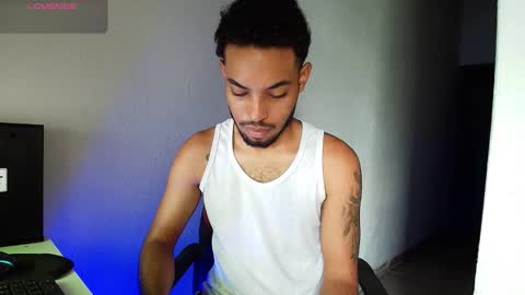 Snapshot of colinlatinbrown chatting on February 2026 12:50:02 PM IG online show from February 2026 12:50:02 PM