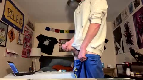 college_packing_8 online show from October 2025 03:29:01 PM