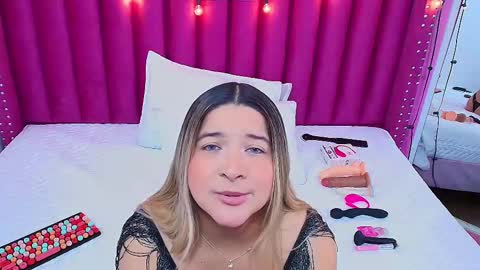  MEGAN  online show from February 2025 08:21:01 PM