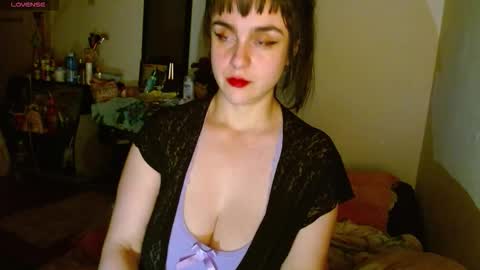 Collette online show from October 2025 06:34:02 AM