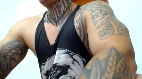 Snapshot of colombian_monster_cock chatting on February 2025 04:21:01 AM camilo online show from February 2025 04:21:01 AM