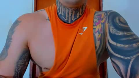 Snapshot of colombian_monster_cock chatting on October 2025 05:56:01 PM camilo online show from October 2025 05:56:01 PM