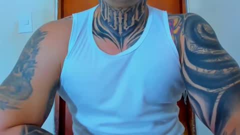 Snapshot of colombian_monster_cock chatting on October 2025 07:32:01 PM camilo online show from October 2025 07:32:01 PM