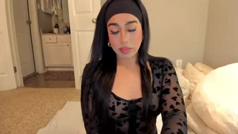 Snapshot of colombiantexas chatting on June 2026 03:15:02 AM ........ Instagram Lorysexys online show from June 2026 03:15:02 AM