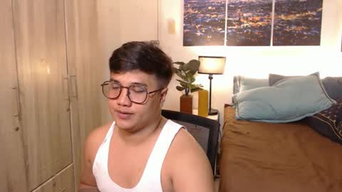 Sunny online show from February 2025 12:24:01 PM