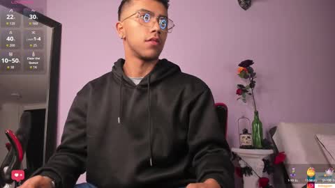 colstorw_ online show from October 2025 10:35:02 AM