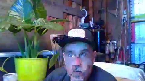 Snapshot of comeongirlts chatting on February 2025 06:37:02 AM comeongirlts online show from February 2025 06:37:02 AM