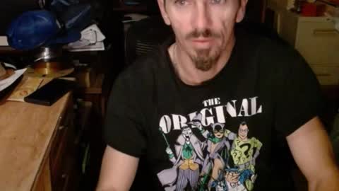 Nelson or ComicKing and sometime Peachy143 online show from February 2025 09:34:02 AM