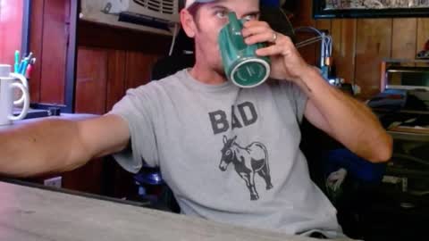 Nelson or ComicKing and sometime Peachy143 online show from October 2025 11:36:01 PM