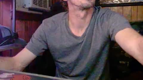 Nelson or ComicKing and sometime Peachy143 online show from February 2026 02:49:01 AM