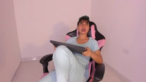Conejita online show from July 2026 12:50:01 AM