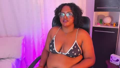 conielaurenth online show from October 2025 10:59:02 AM